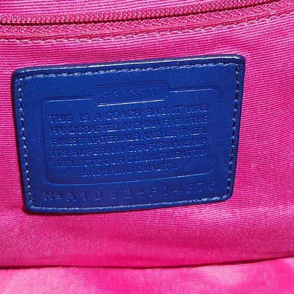 Bright Blue Coach Purse - Picture 10 of 16